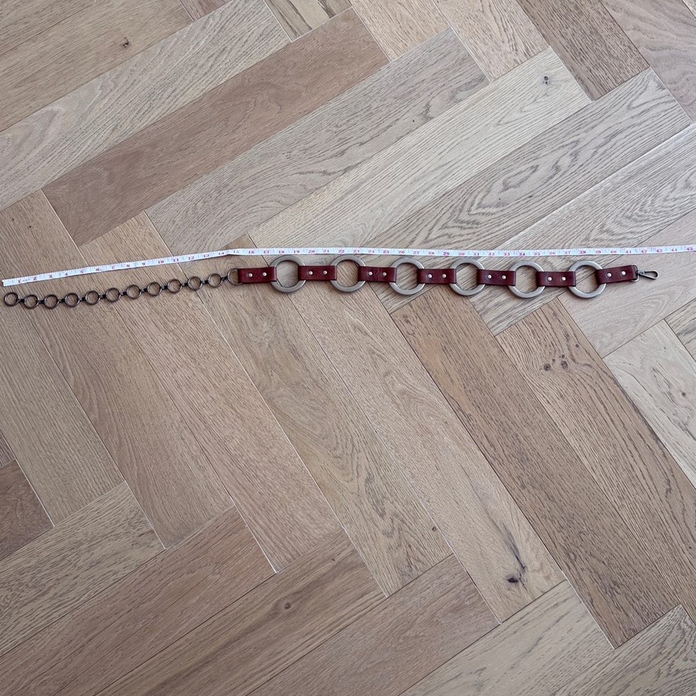 Brown Leather Circle Link Belt - NWOT - Picture 2 of 3